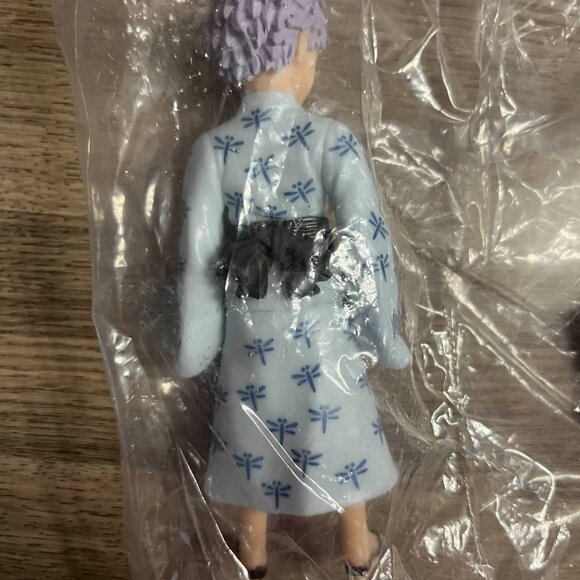 Jujustu Kaisen Anime Satoru Gojo Kid Figure, 5.5" tall figurine, no box - Picture 5 of 5